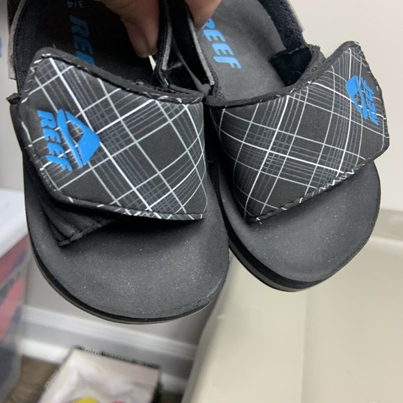 Reef Flip Flops - Picture 2 of 4